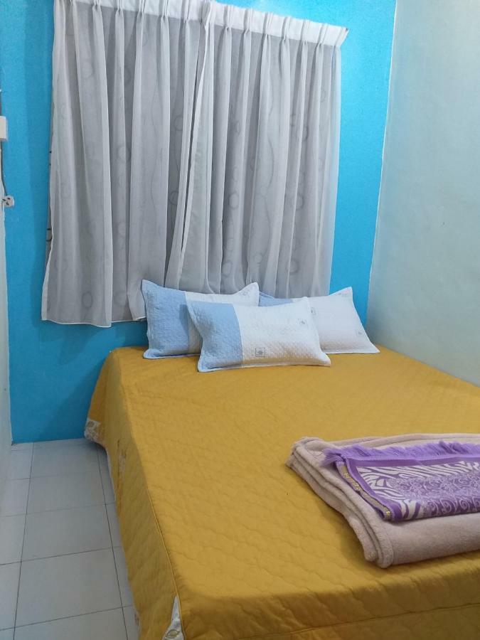 Assalam Homestay Сери Искандар Екстериор снимка